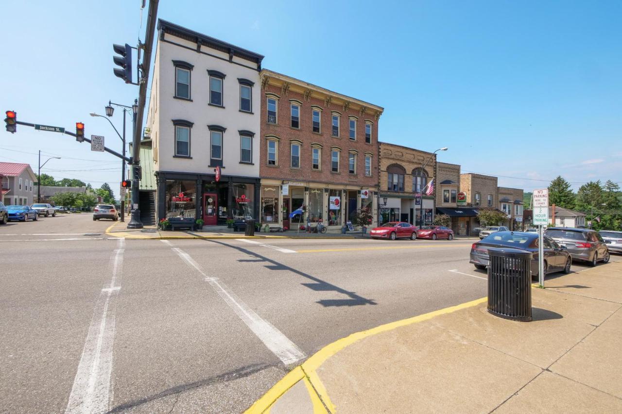 Sleek Millersburg Apartment In Downtown! Εξωτερικό φωτογραφία